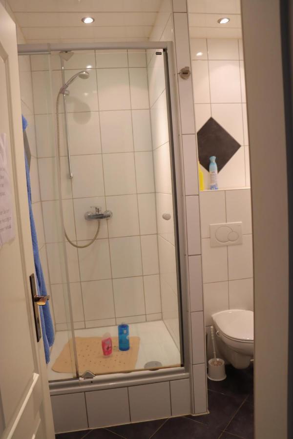 Zimmer Im Pott Schalke Gelsenkirchen Exterior photo